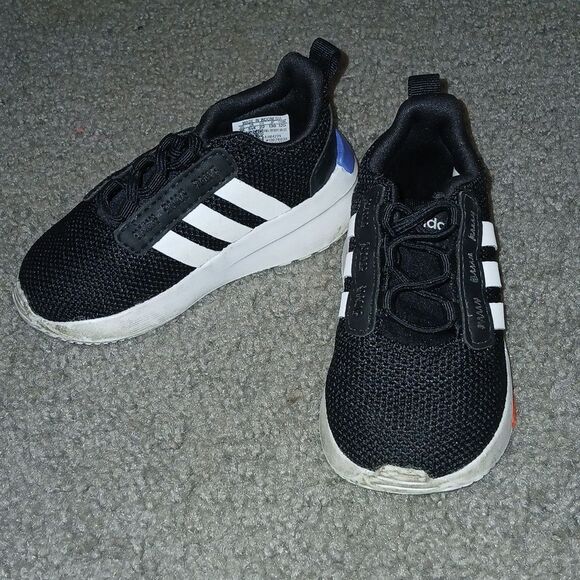 Adidas toddler boys no tie sneakers  Sz 6  EUC - Picture 1 of 7